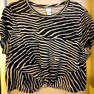 H & M Knotted Crop Top